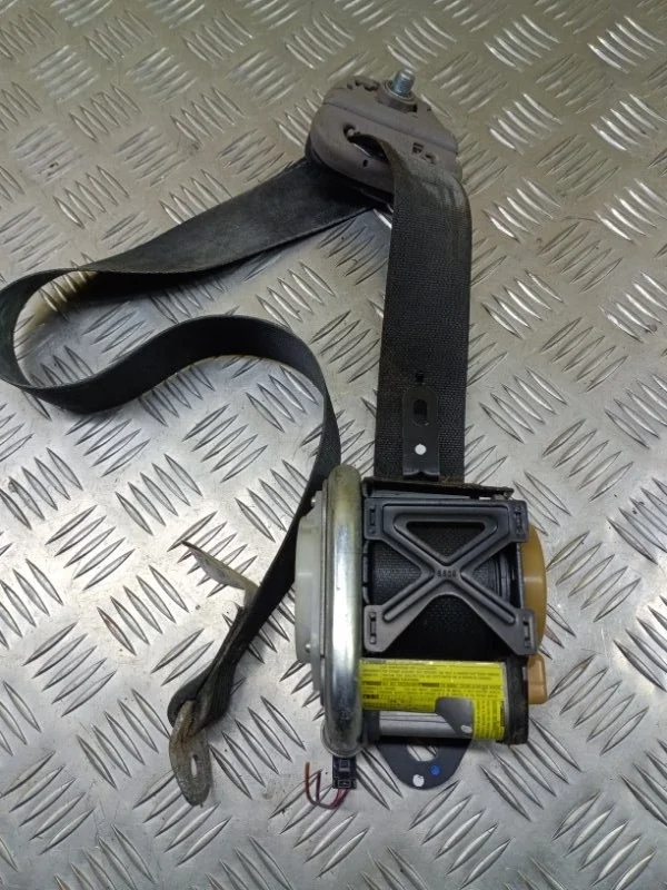 Ремень безопасности с пиропатроном Mitsubishi L200 (2006-2015) 2006 MN173443HC ПИКАП 2.5 D 4D56