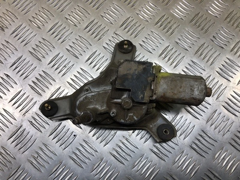 Моторчик заднего стеклоочистителя (дворника) Toyota Land Cruiser Prado 120 (2002-2009) 2004 8513060200 3.0 D 1KDFTV