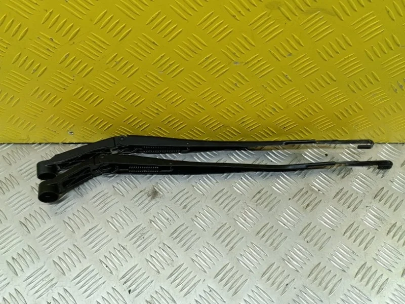 Щеткодержатель (поводок стеклоочистителя, дворник) Toyota Land Cruiser Prado 150 (2009-2023) 2011 8521160300 ВНЕДОРОЖНИК 4.0 I 1GRFE