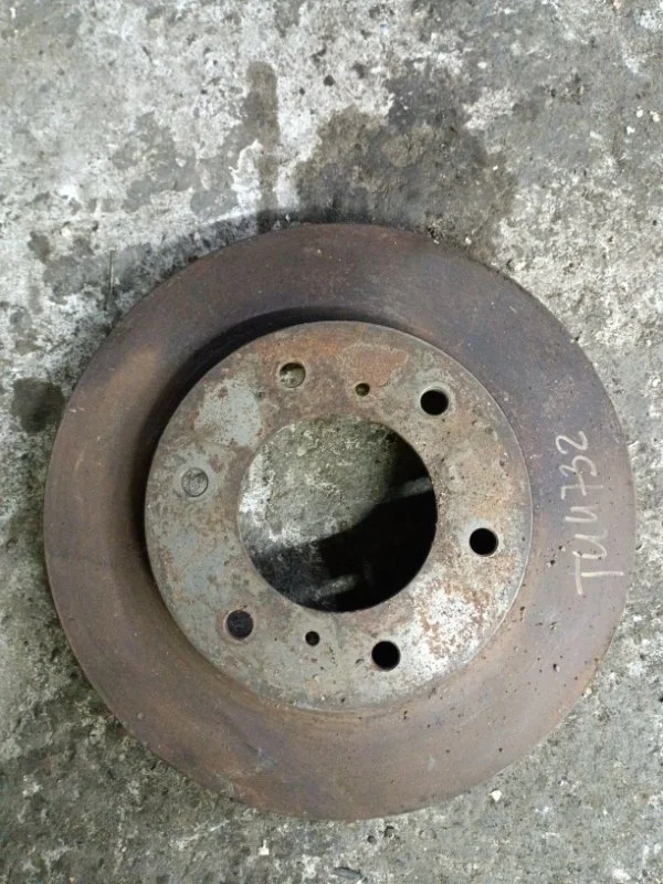 Диск тормозной передний Mitsubishi L200 (2006-2015) 2011 MN102276 ПИКАП 2.5 D 4D56