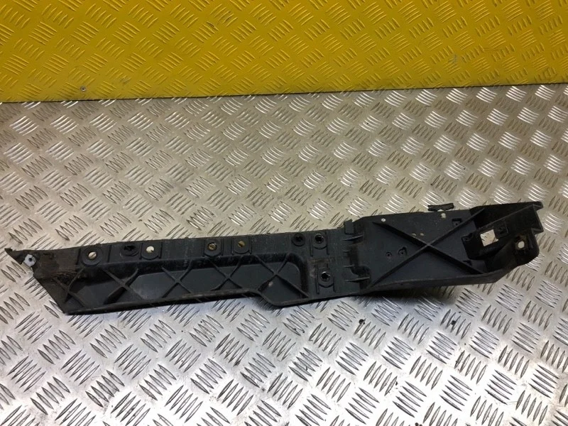 Кронштейн крепления бампера заднего Land Rover Range Rover Sport II (2013-2022) 2016 DK6217A881AC 3.0 D SDV6