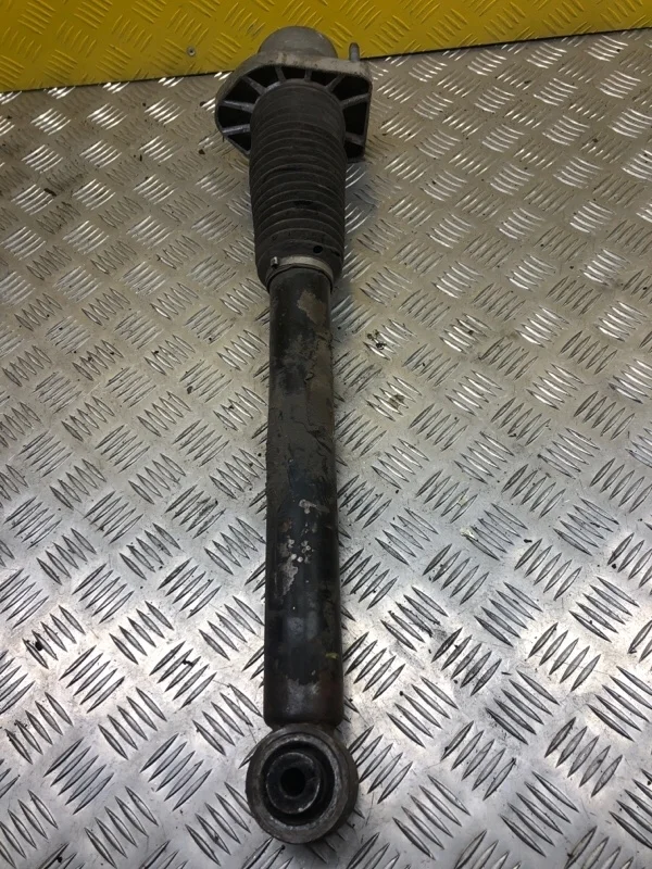 Амортизатор задний Land Rover Range Rover Sport II (2013-2022) 2016 LR045269 3.0 D SDV6