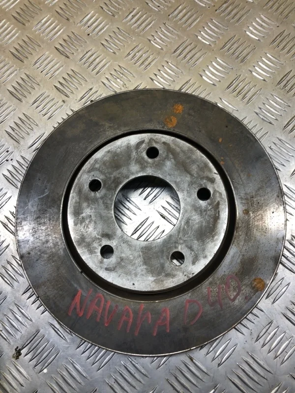 Диск тормозной передний Nissan Navara (D40) 2004-2015 2010 402065X00A