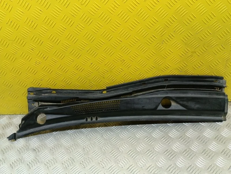 Дождевик Mitsubishi Pajero Sport II (2008-2017) 2008 MN117709 ВНЕДОРОЖНИК 3.2 D 4M41