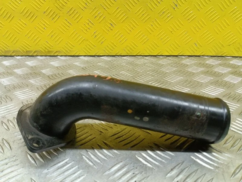 Патрубок интеркулера Mitsubishi L200 (2006-2015) 2007 1505A057 ПИКАП 2.5 D 4D56