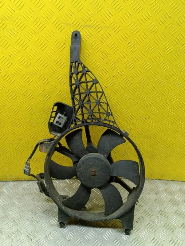 Вентилятор радиатора Nissan Pathfinder (R51M) 2004-2013 2009 92120EB400