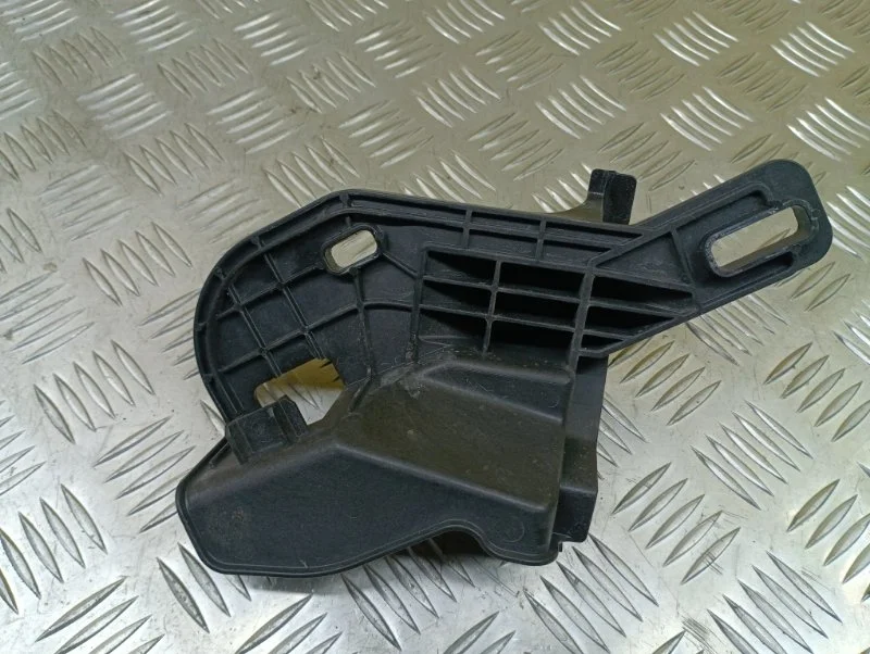 Кронштейн крепления крыла Land Rover Range Rover Evoque I (2011-2018) 2016 BJ3216A143AA 2.0 D 204DTD