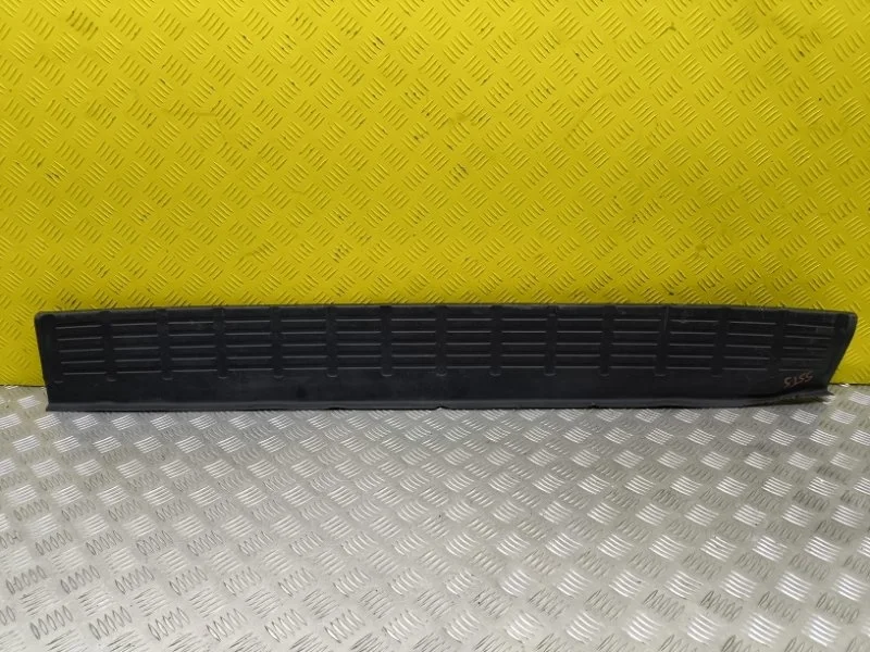 Накладка заднего бампера Toyota Hilux (2005-2015) 2013 521590K010 ПИКАП 3.0 D 1KDFTV