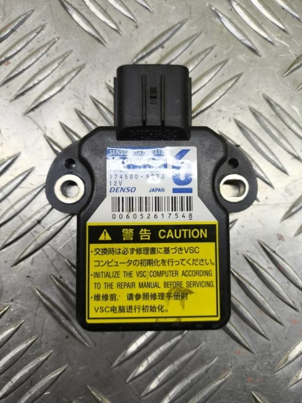 Датчик ускорения Toyota Land Cruiser Prado 150 (2009-2023) 2012 8918348030 2.7 I 2TRFE