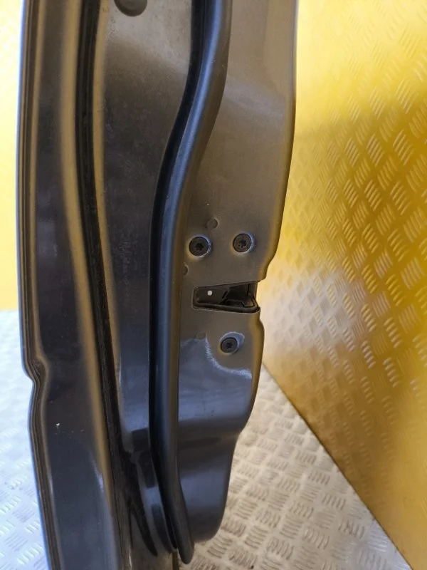 Замок двери передней левой Land Rover Freelander II (2006-2014) 2011 LR011277 2.2 D 224DT