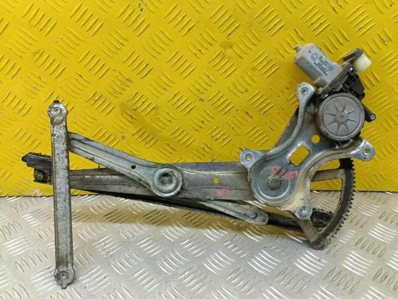 Стеклоподъемник электр. передний левый Mitsubishi L200 (2006-2015) 2011 MN182365 ПИКАП 2.5 D 4D56