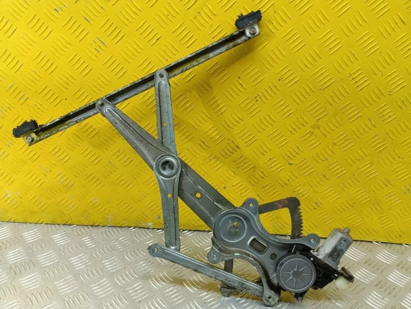 Стеклоподъемник электр. передний левый Mitsubishi L200 (2006-2015) 2008 MN182365 ПИКАП 2.5 D 4D56