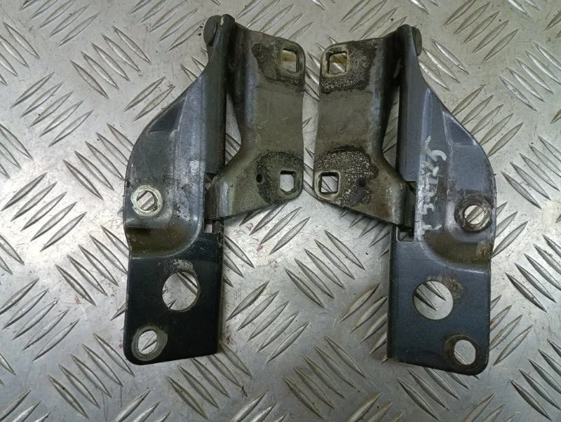 Петля капота Nissan Pathfinder (R51M) 2004-2013 2010 65400ZP00A ВНЕДОРОЖНИК 2.5 D YD25DDTI