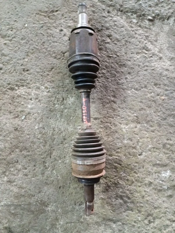 Полуось передняя левая (приводной вал, ШРУС) Toyota Land Cruiser Prado 120 (2002-2009) 2008 39100EB310 ВНЕДОРОЖНИК 4.0 I 1GRFE