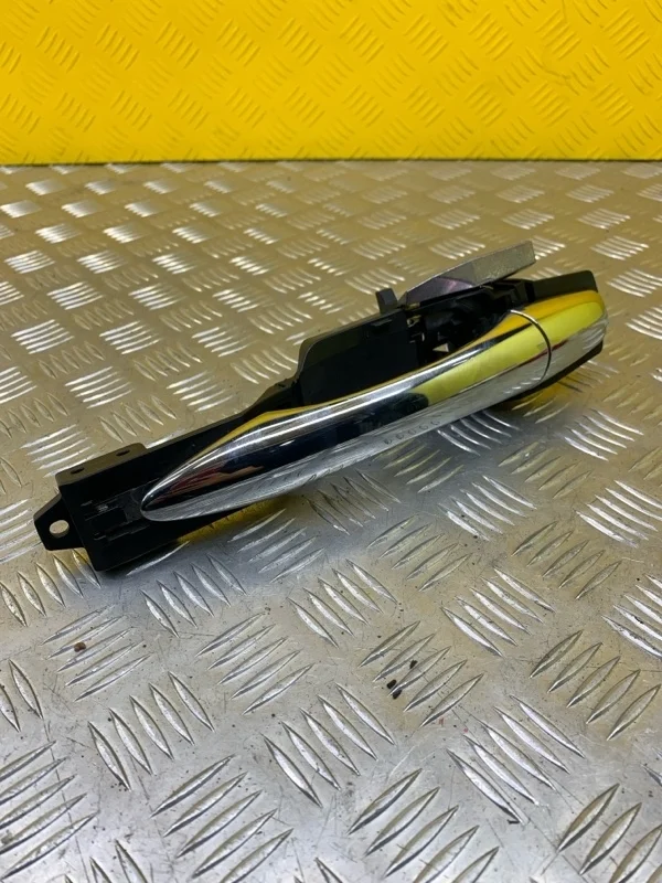 Ручка двери наружная задняя левая Infiniti Fx 30D ( 2002-2013) 2010 826401BA0A 3.0 D V9X