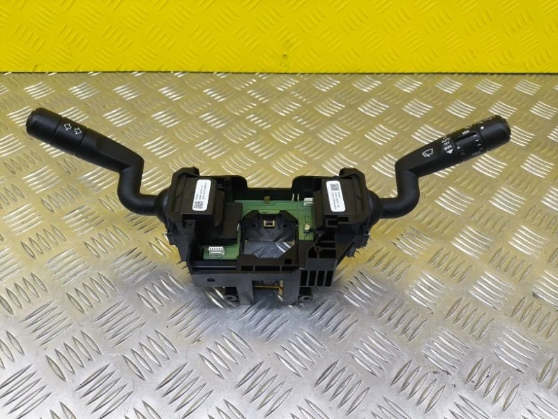 Переключатель подрулевой (стрекоза) Land Rover Freelander II (2006-2014) 2011 LR017769 2.2 D 224DT