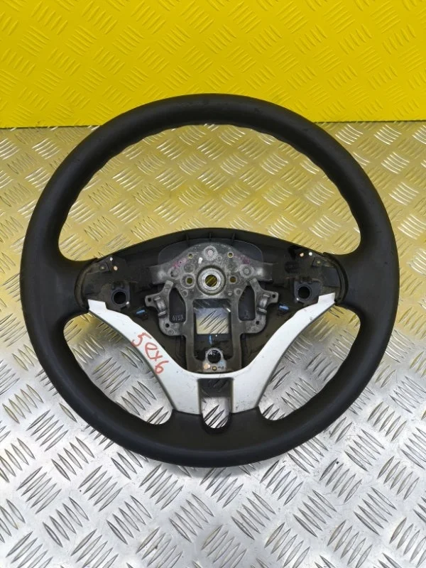 Руль Mitsubishi L200 (2006-2015) 2006 MR992556XA ПИКАП 2.5 D 4D56