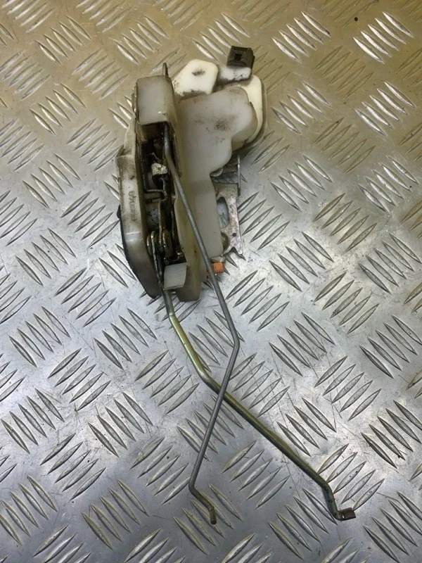 Замок двери передней левой Mitsubishi Pajero IV (2006-2019) 2007 MR512235 ВНЕДОРОЖНИК 3.8 I