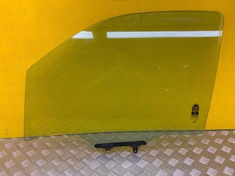 Стекло двери передней левой Nissan Pathfinder (R51M) 2004-2013 2010 80301EB310 2.5 D YD25DDTI