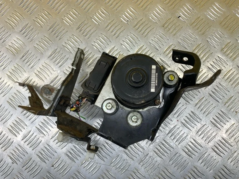 Блок ABS Nissan Navara (D40) 2004-2015 2008 47660EB33A ПИКАП 2.5 D YD25DDTI