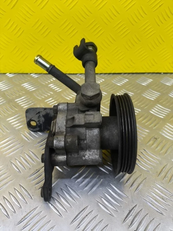 Насос гидроусилителя руля Nissan Pathfinder (R51M) 2004-2013 2006 49110EB300 ВНЕДОРОЖНИК 2.5 D YD25DDTI