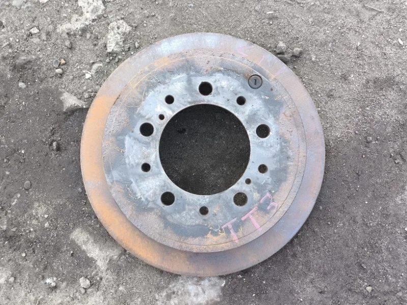 Диск тормозной задний Toyota Tundra II (2006-2022) 2008 424310C011 ПИКАП 5.7 I 3URFE