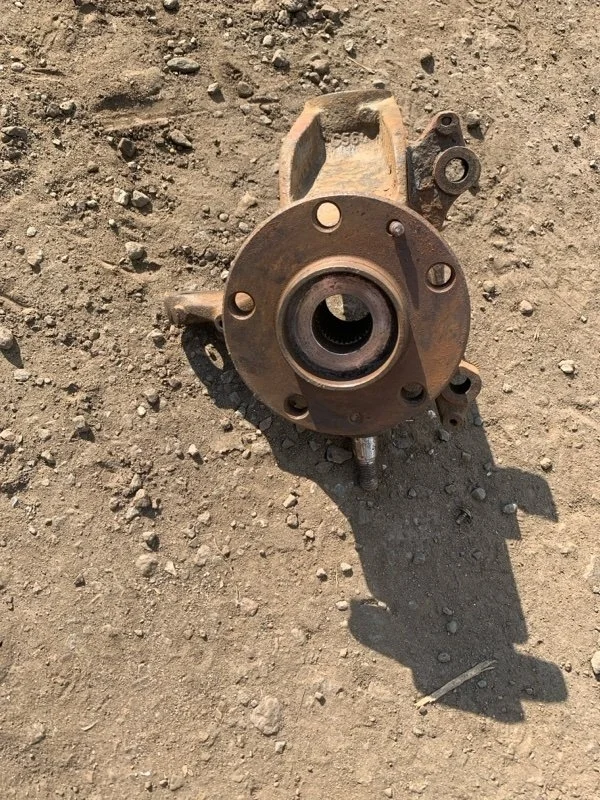 Кулак задний правый Fiat Ducato III (2006-н.в) 2012 1357005080