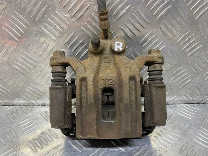 Суппорт задний правый Nissan Pathfinder (R51M) 2004-2013 2010 44011EB30A ВНЕДОРОЖНИК 2.5 D YD25DDTI