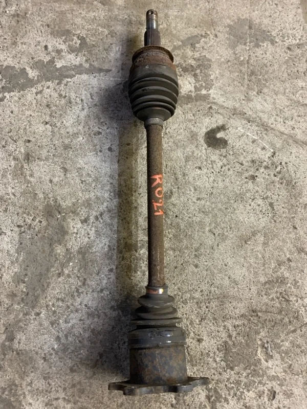 Полуось задняя (приводной вал, ШРУС) Infiniti FX 30D ( 2002-2013) 2011 396011DR0A 3.0 D V9X