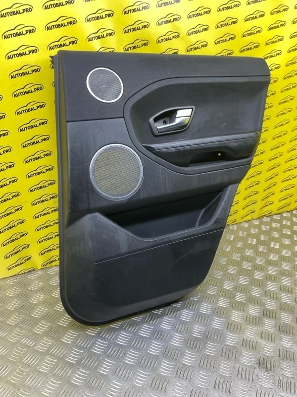 Обшивка двери задняя правая Land Rover Range Rover Evoque I (2011-2018) 2014 LR028135 2.2 D 224DT
