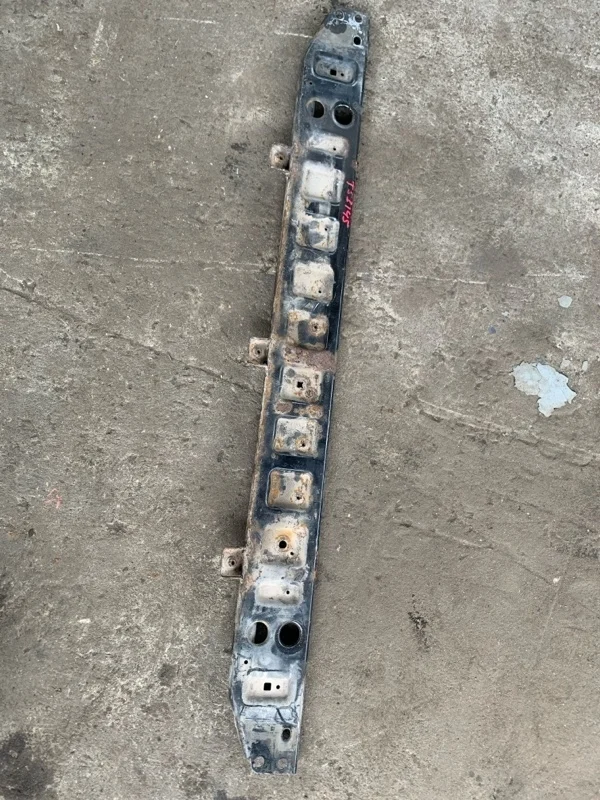 Балка под радиатор Land Rover Range Rover Evoque I (2011-2018) 2014 LR024295 2.2 D 224DT