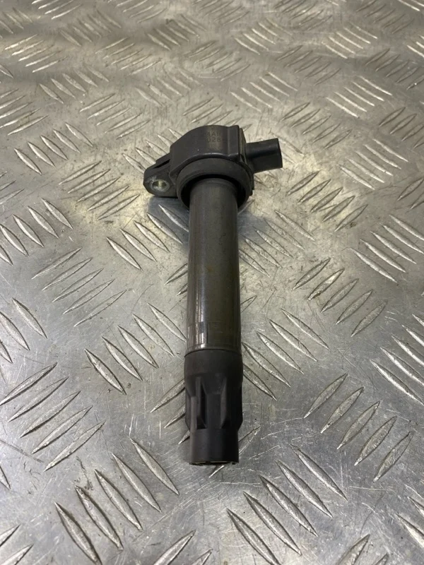 Катушка зажигания Dodge Caliber I (2006-2012) 2008 04606824AB