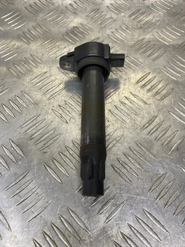 Катушка зажигания Dodge Caliber I (2006-2012) 2008 04606824AB