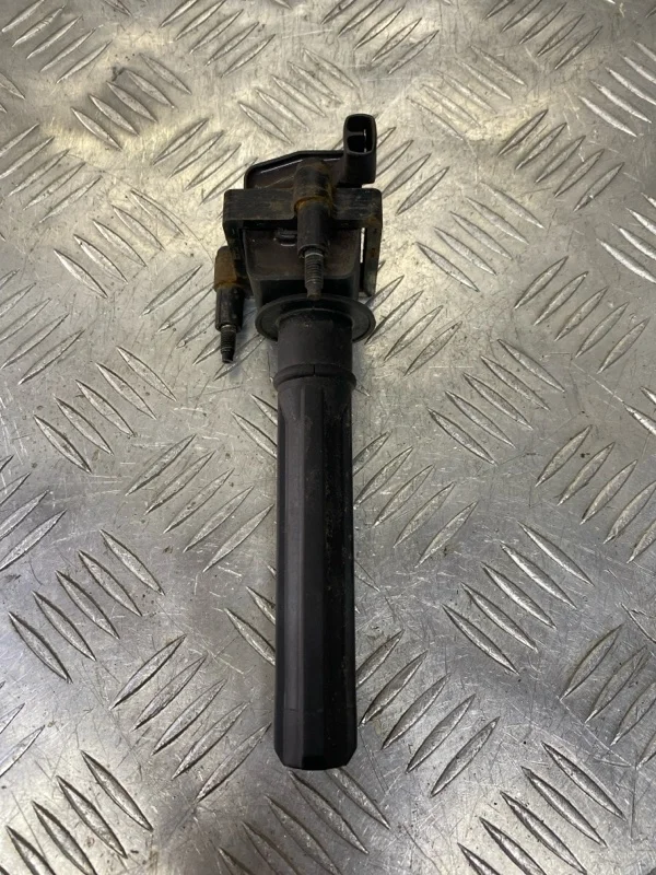 Катушка зажигания Chrysler Pacifica I (2003-2008) 2005 04609088AH
