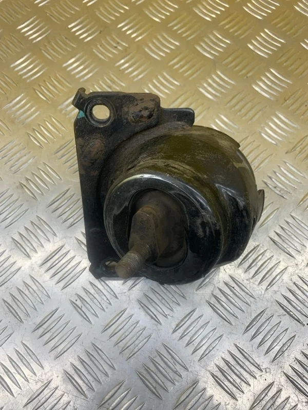 Подушка крепления двигателя Toyota Land Cruiser Prado 150 (2009-2023) 2013 1236130141 ВНЕДОРОЖНИК 3.0 D 1KDFTV