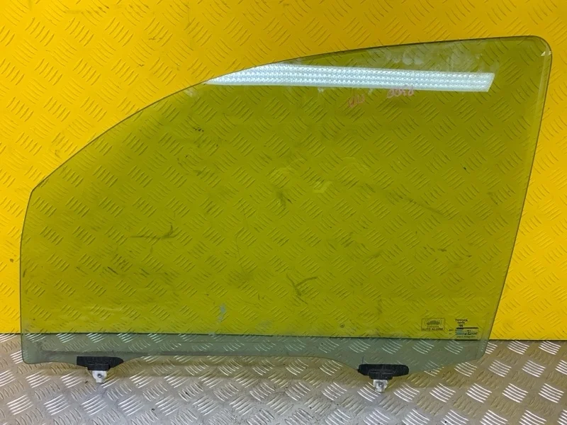 Стекло двери передней левой Toyota Sequoia II 2008 - 2022 2013 681020C040 ВНЕДОРОЖНИК 5.7 I 3URFE