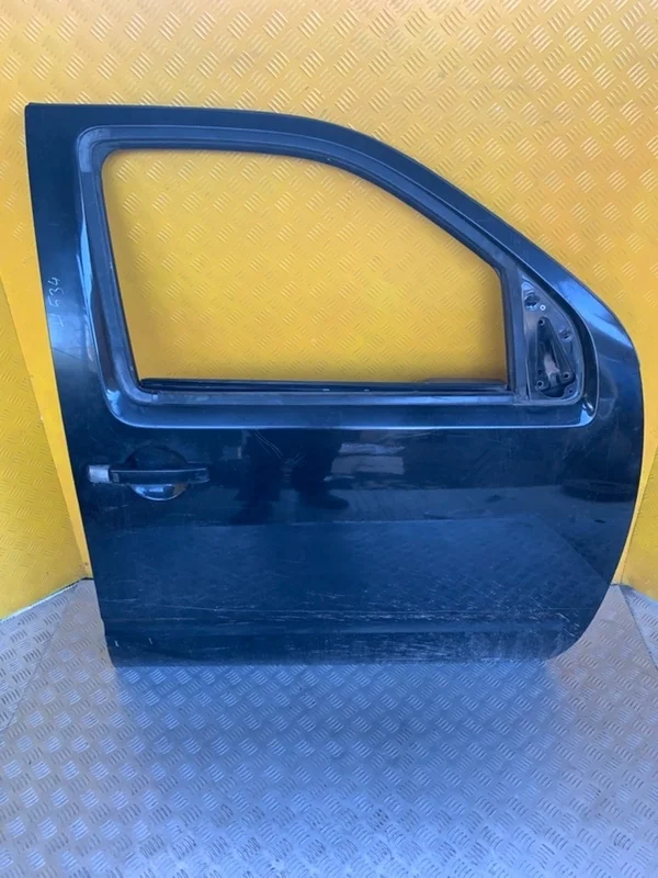 Стекло двери передней правой Nissan Pathfinder (R51M) 2004-2013 2005 80300EB310 ВНЕДОРОЖНИК 2.5 D YD25DDTI