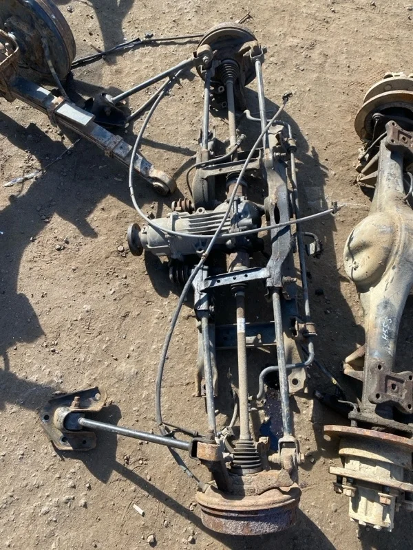 Балка подвески задняя Dacia Duster 2010-2017 2014 554030064R 1.5 D K9K858