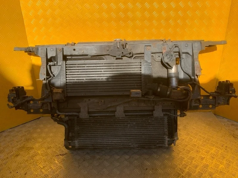 Радиатор кондиционера Nissan Navara (D40) 2004-2015 2008 92100EB00A ПИКАП 2.5 D YD25DDTI