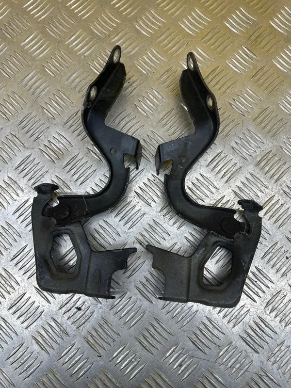 Петля капота Toyota Rav 4 (CA40) (2012-2019) 2013 5341042120 2.0 D 1ADFTV