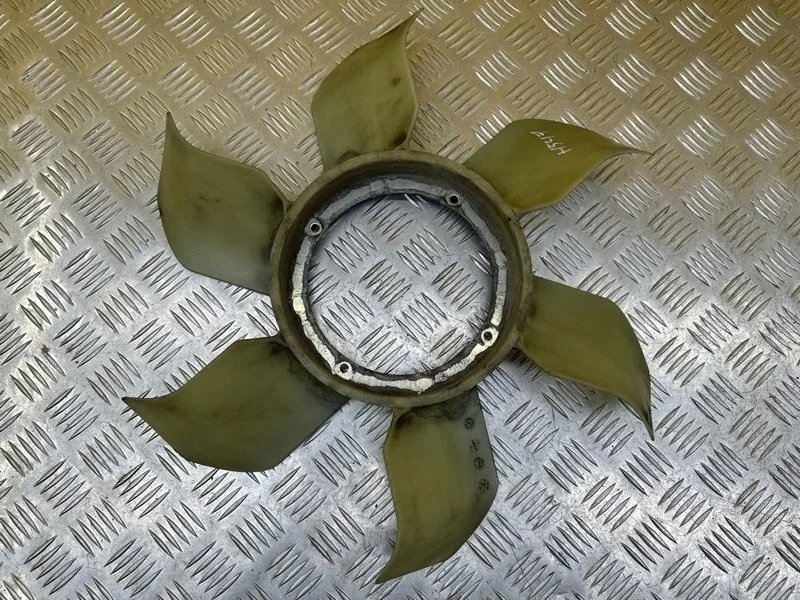 Крыльчатка вискомуфты Fiat Fullback 2015 - 2020 2016 6000608348 ПИКАП 2.4 D 4N15