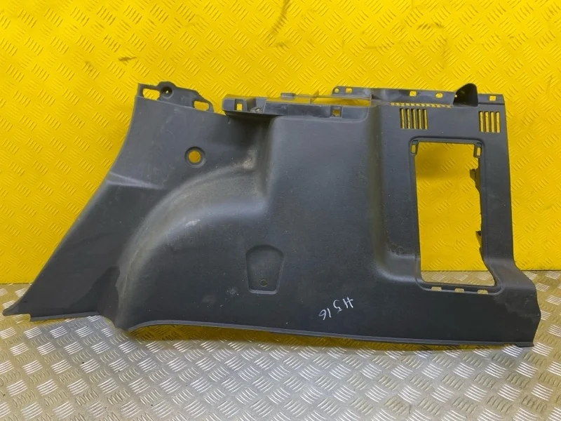 Обшивка багажника Dacia Duster 2010-2017 2016 849500051R 1.6 I