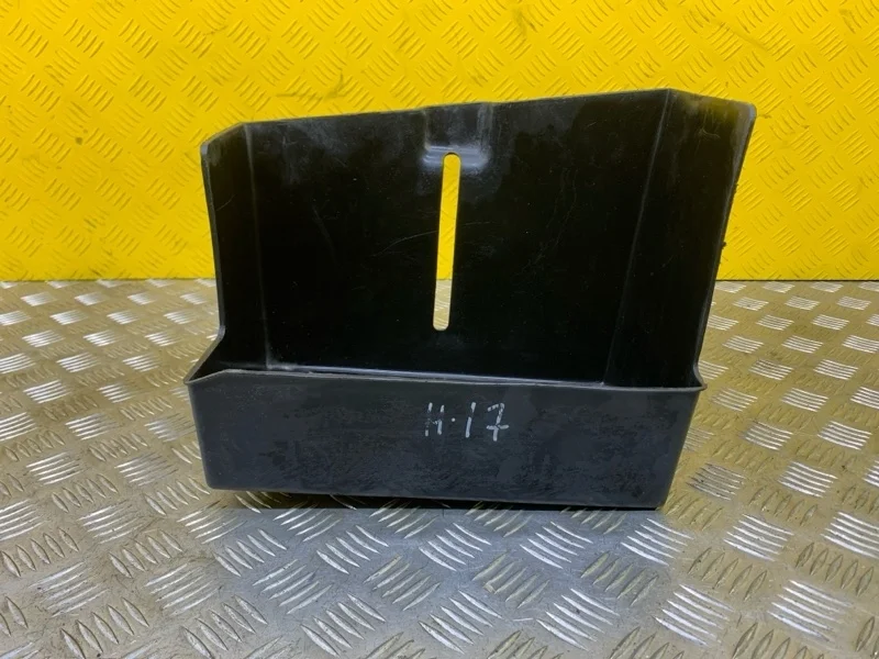 Короб аккумулятора Mitsubishi L200 (2015-2022) 2016 MN179221 2.4 D 4N15