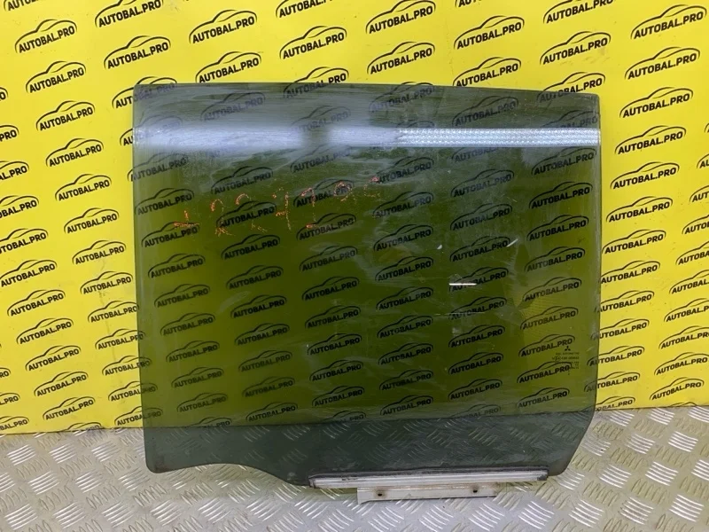 Стекло двери задней левой Mitsubishi L200 (2006-2015) 2013 MN182275 ПИКАП 2.5 D 4D56