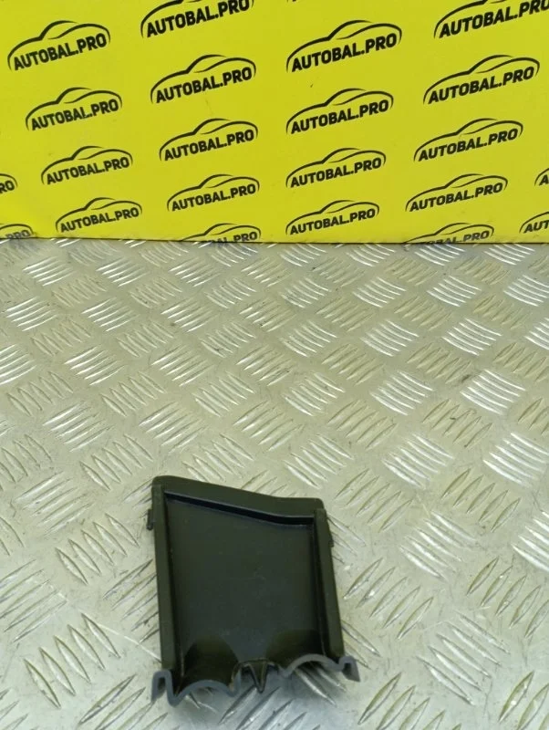 Крышка блока предохранителей Dacia Duster 2010-2017 2016 243504687R 1.6 I