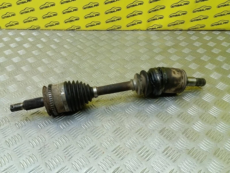 Полуось передняя левая (приводной вал, ШРУС) Mitsubishi L200 (2006-2015) 2013 3815A307 ПИКАП 2.5 D 4D56