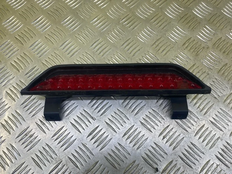 Стоп-сигнал Nissan Pathfinder (R51M) 2004-2013 2012 26590ZS00A ВНЕДОРОЖНИК 3.0 D V9X