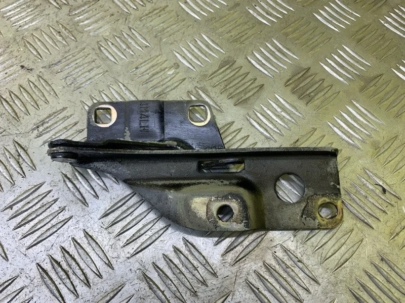 Петля капота левая Nissan Pathfinder (R51M) 2004-2013 2007 654014M400 ВНЕДОРОЖНИК 2.5 D YD25DDTI