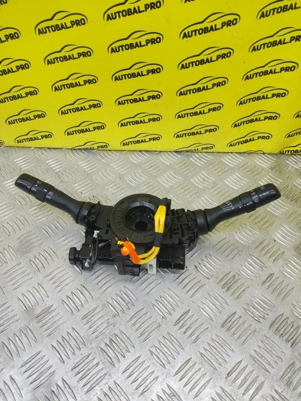 Переключатель подрулевой (стрекоза) Lexus Lx 570 (2007-2022) 2008 8414048140 ВНЕДОРОЖНИК 5.7 I 3URFE