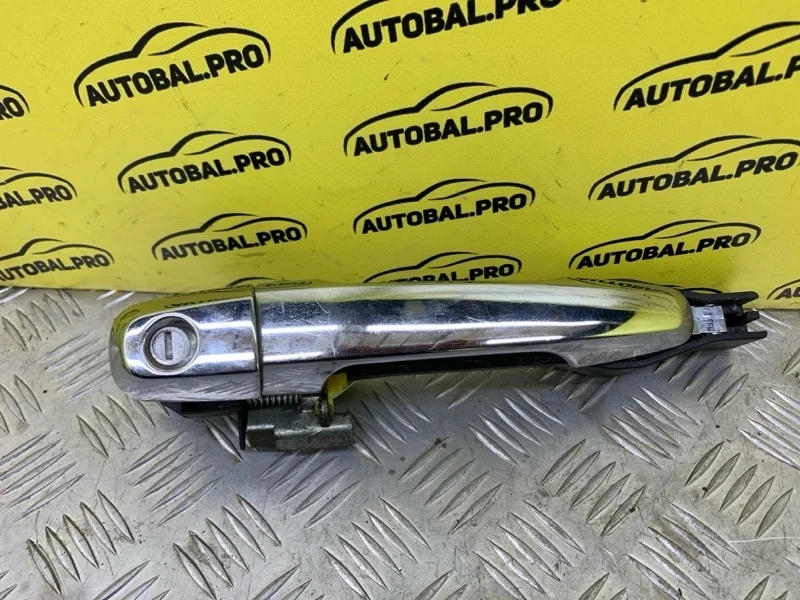 Ручка двери наружная передняя правая Mitsubishi L200 (2006-2015) 2011 5716A032 ПИКАП 2.5 D 4D56